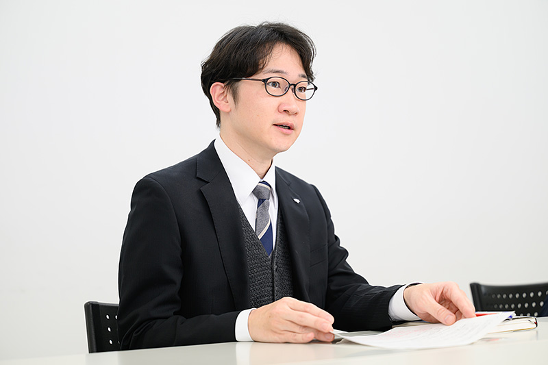 管理部総務課主事 髙橋様